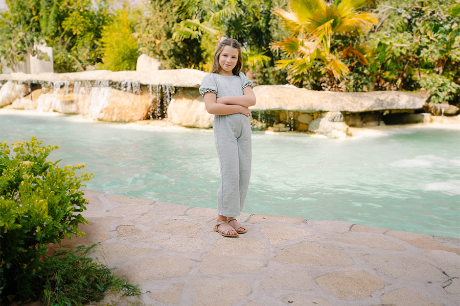 Sandale Fille Croisée Cuir Lisse 