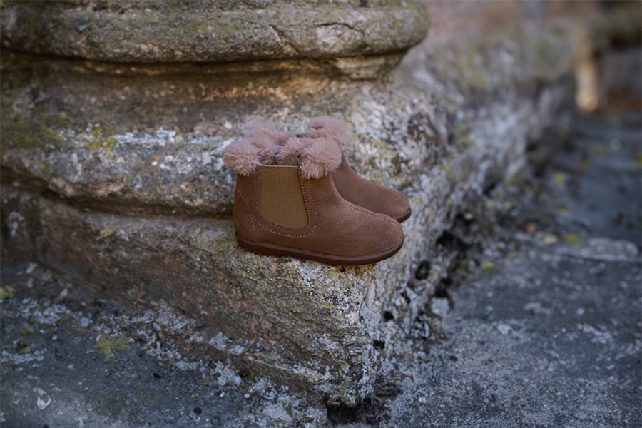 Bottines Chelsea pour filles avec col en fourrure