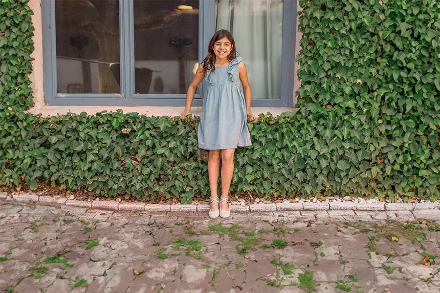 Chaussures babies effet suède bride croisée et boucle