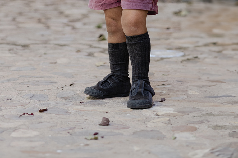 Salomés barefoot velours bout caoutchouc