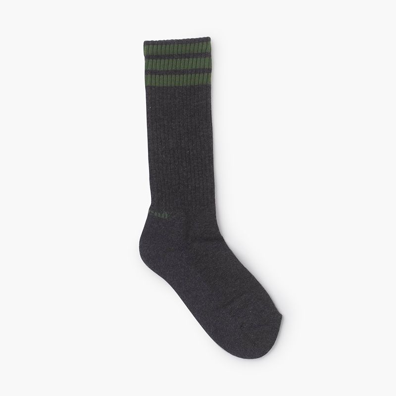Chaussette de sport à triple rayure horizontale