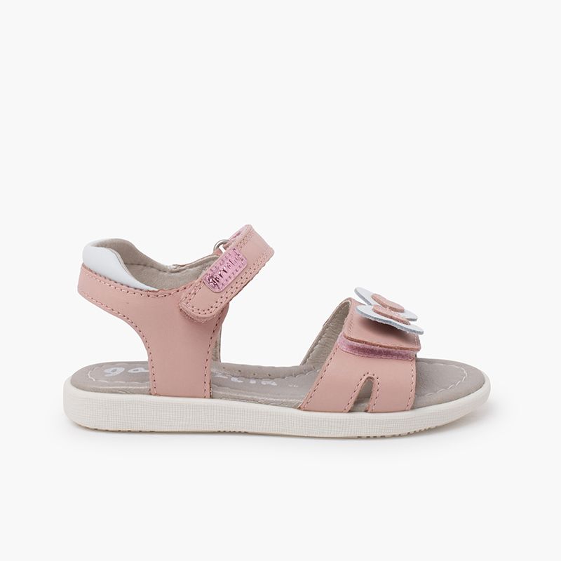 Sandales Garvalin fermeture à scratch nœud cœurs